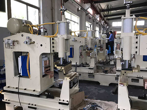 青島焊本為海爾量身打造油煙機專用焊接設(shè)備